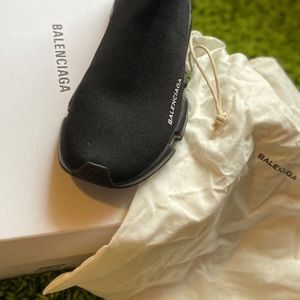 Balenciagas Triple Black